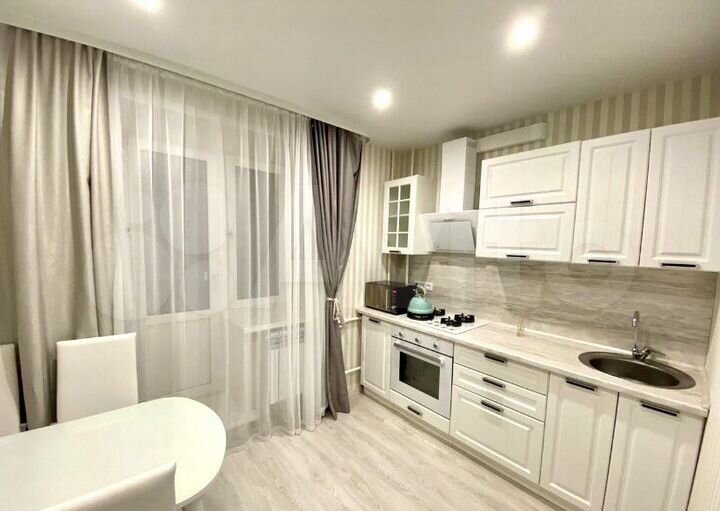 1-к. квартира, 34 м², 8/10 эт.