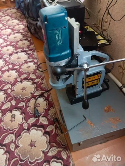 Комплект дрель и магнитная стойка Bosch