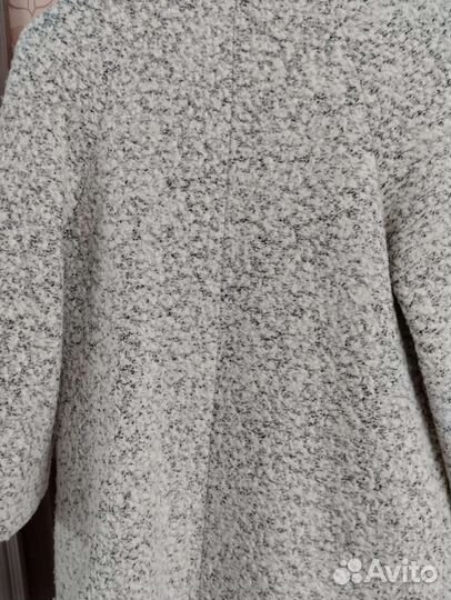 Пальто демисезонное