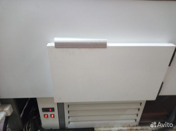 Морозильная витрина