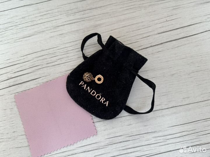 Шарм кулон Pandora