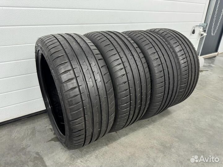 Michelin Pilot Sport 4 225/40 R18 92Y