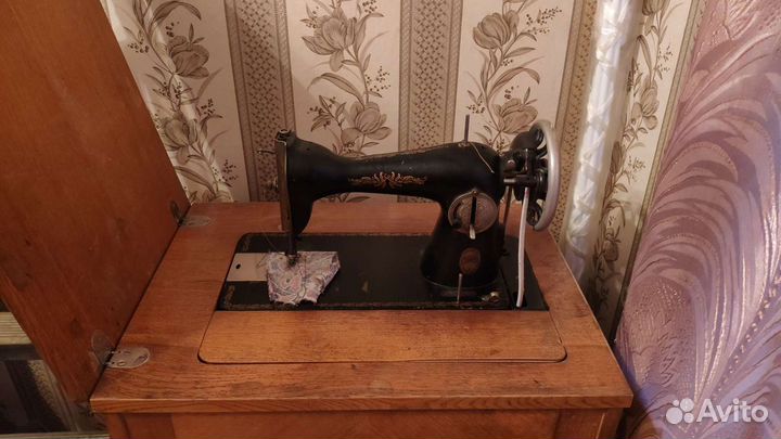 Швейная машина Подольск