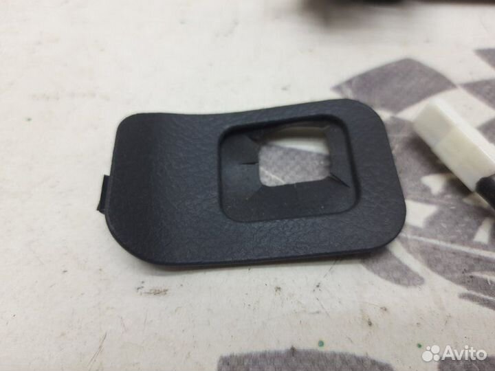 Переключатель круиз-контроля Toyota Wish ZGE22W