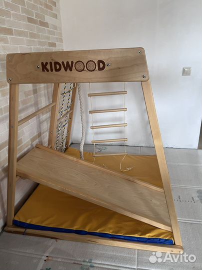 Детский спортивный комплекс