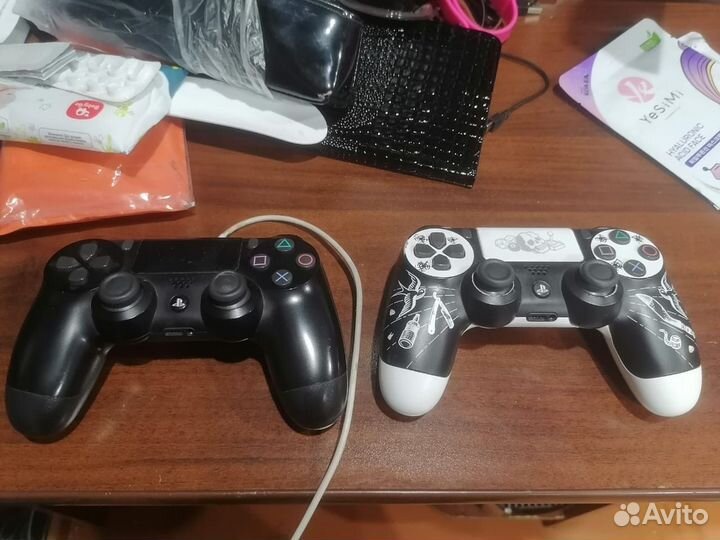 Ps4 pro 1 Tb+ 37 дисков+2джостика