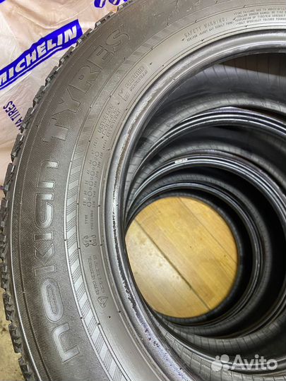 Nokian Tyres Hakkapeliitta R3 SUV 215/65 R17 103R