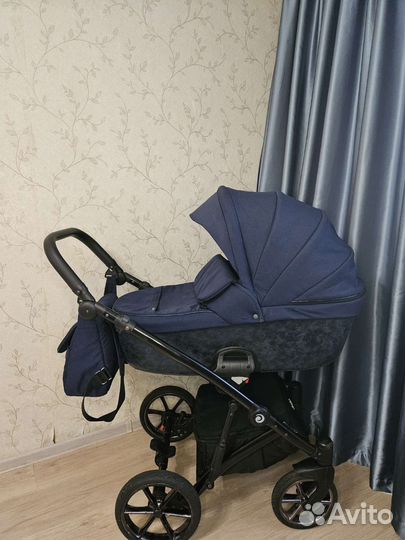 Коляска 2 в 1 Tutis Viva Life Majestic