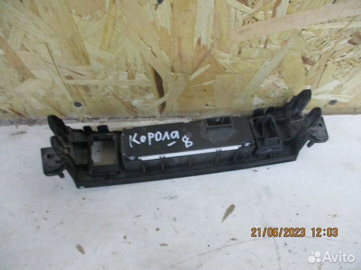 Накладка панели торпеды Тойота Королла E-150