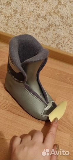 Горнолыжные ботинки детские 26-29 р. (17-18,5 см)