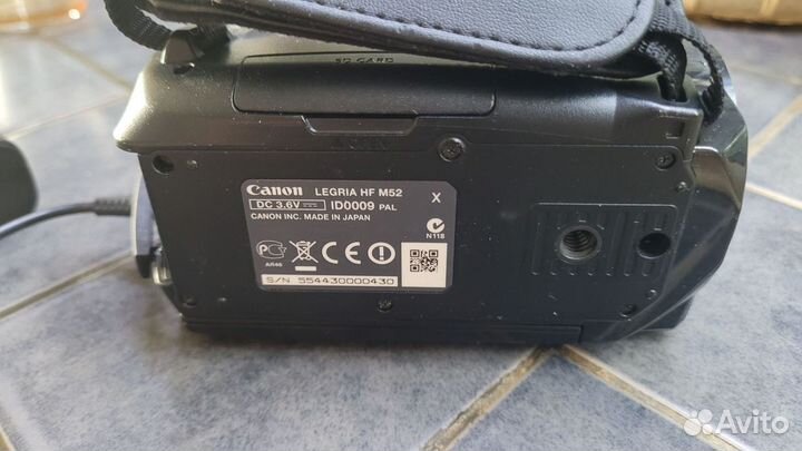 Видеокамера Canon HFM52 питание от USB
