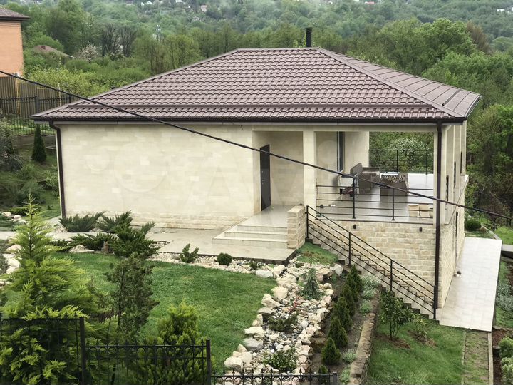 Дом 180 м² на участке 30 сот.