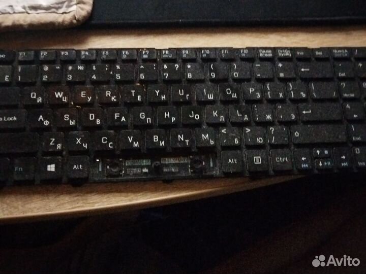 Клавиатура для ноутбука DNS