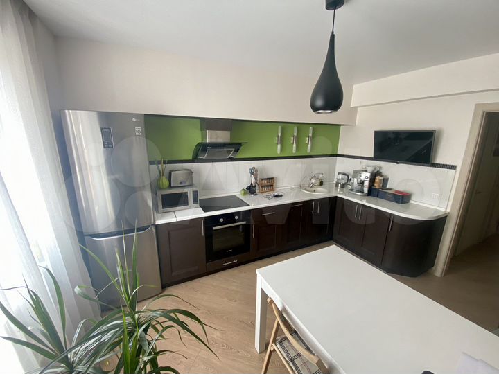 2-к. квартира, 60,1 м², 17/17 эт.