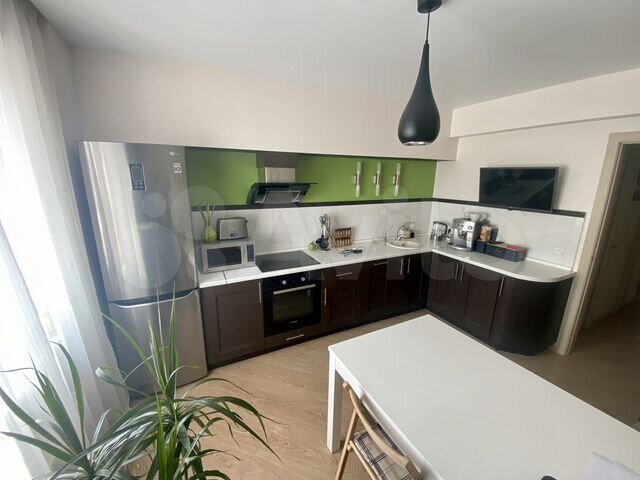 2-к. квартира, 60,1 м², 17/17 эт.