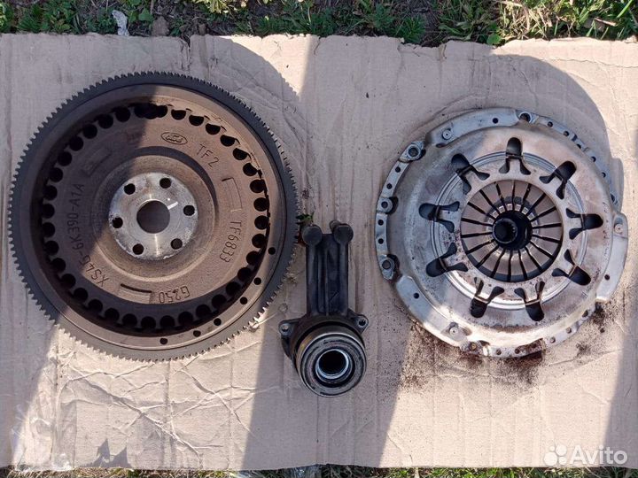 Маховик на Форд focus
