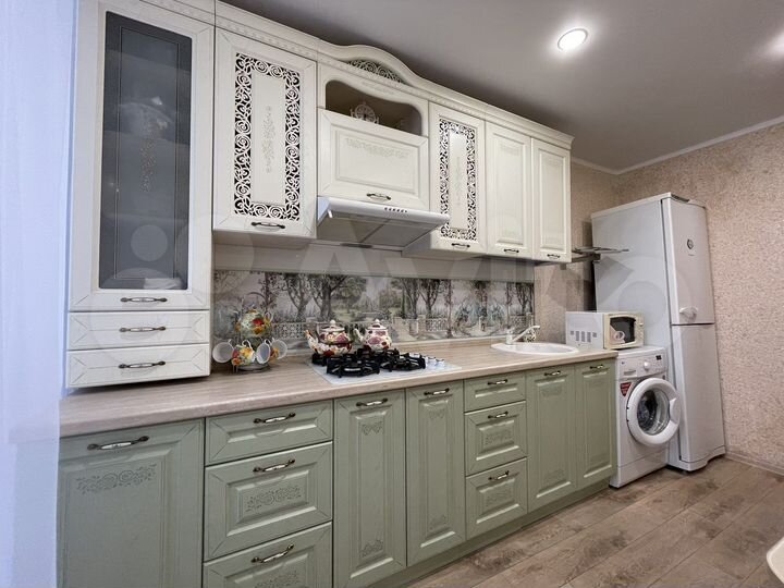 2-к. квартира, 40 м², 1/3 эт.