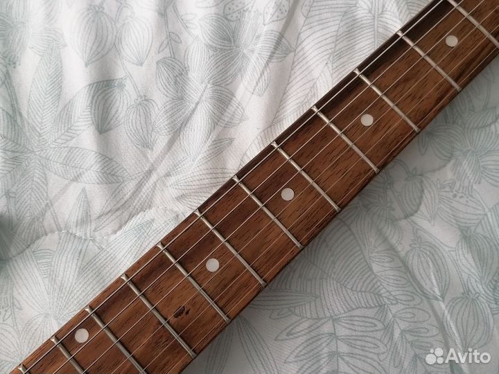Гитара суперстрат