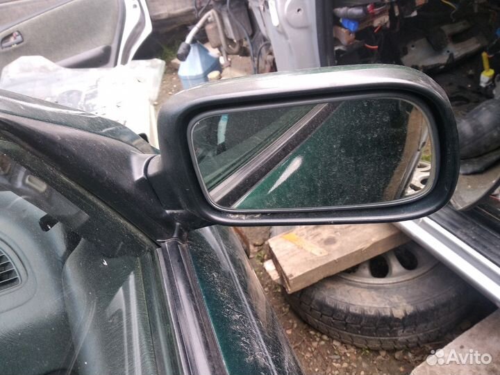 Nissan Primera P11, Зеркало заднего вида правое