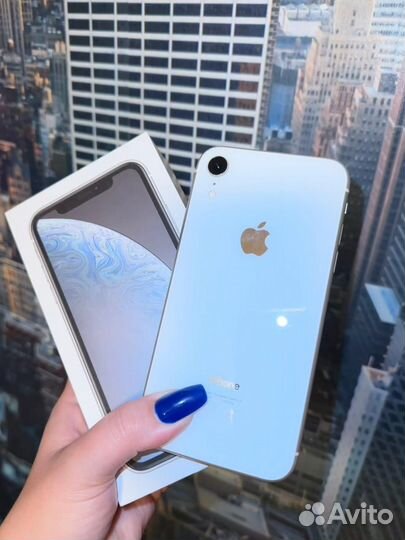iPhone Xr, 64 ГБ