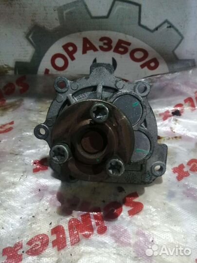 Водяная помпа Chevrolet Cruze, 1.6, F16D4