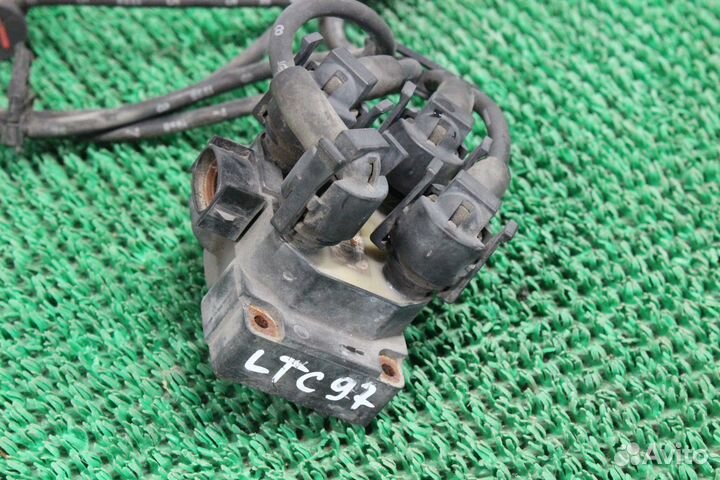 Катушки зажигания Lincoln Town Car 2 97г 4.6L