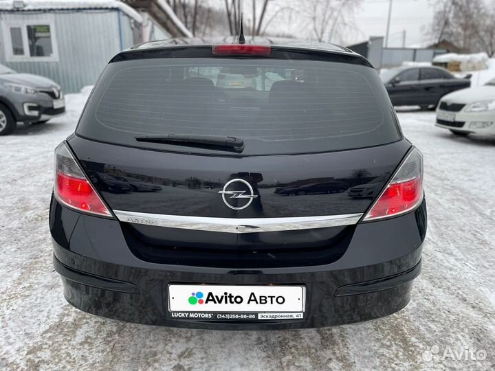 Opel Astra 1.6 МТ, 2011, 248 500 км