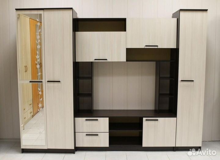 Гостиная Флора Ясень шимо/Дуб Атланта 270х210х54