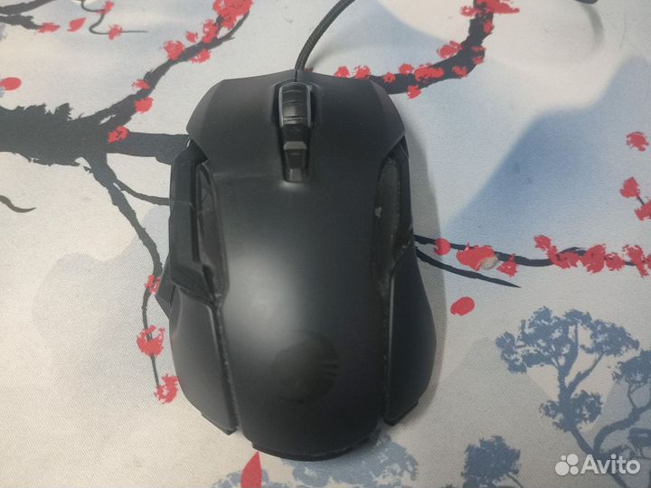 Игровая мышь roccat cone aimo