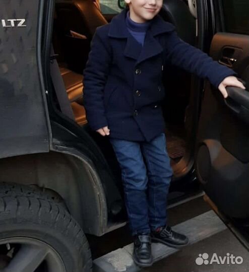 Пальто для мальчика 128