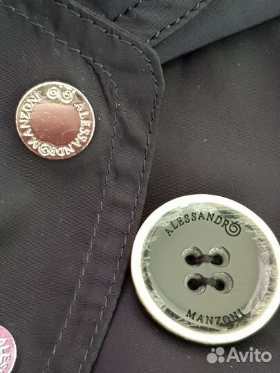 Плащ женский