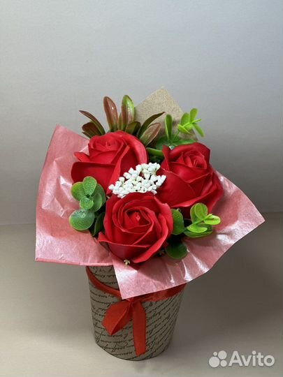 Букетиз мыльных цветов роз на выпускной