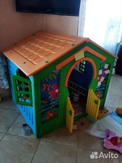 Детские игрушки Домик