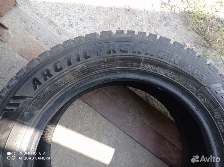 Maxxis ArcticTrekker NP3 195/60 R15