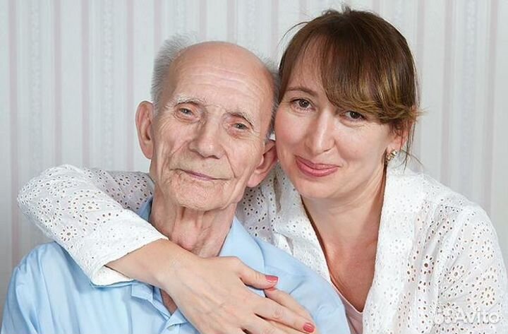 Сиделка для пожилого человека