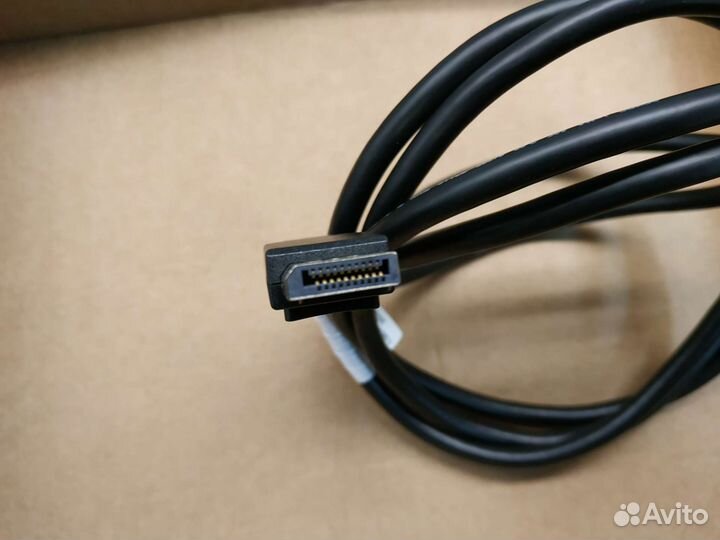 Кабель DisplayPort - DisplayPort