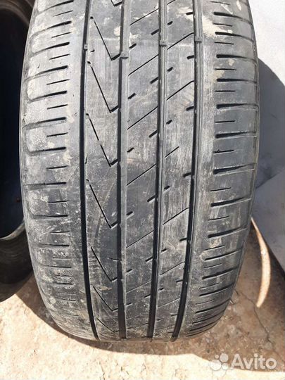 Hankook Aurora W403 255/55 R18