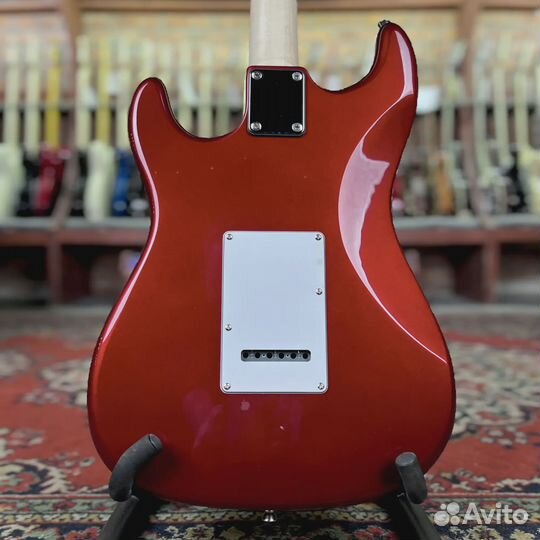 Электрогитара DeMarco dmst Stratocaster HSS Red