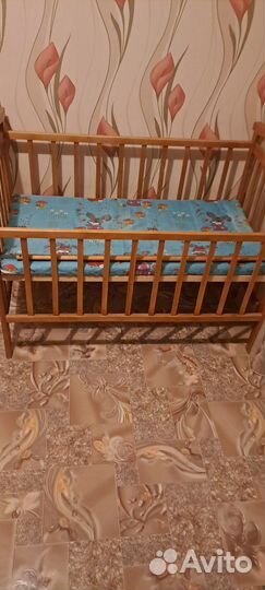 Детская кроватка