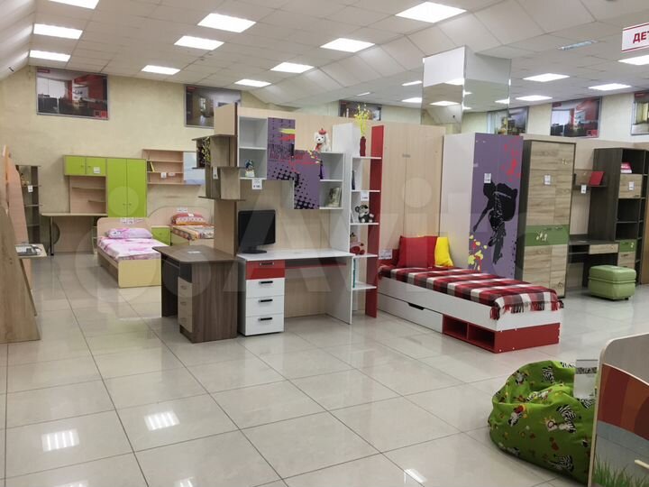 Торговая площадь, 1000 м²