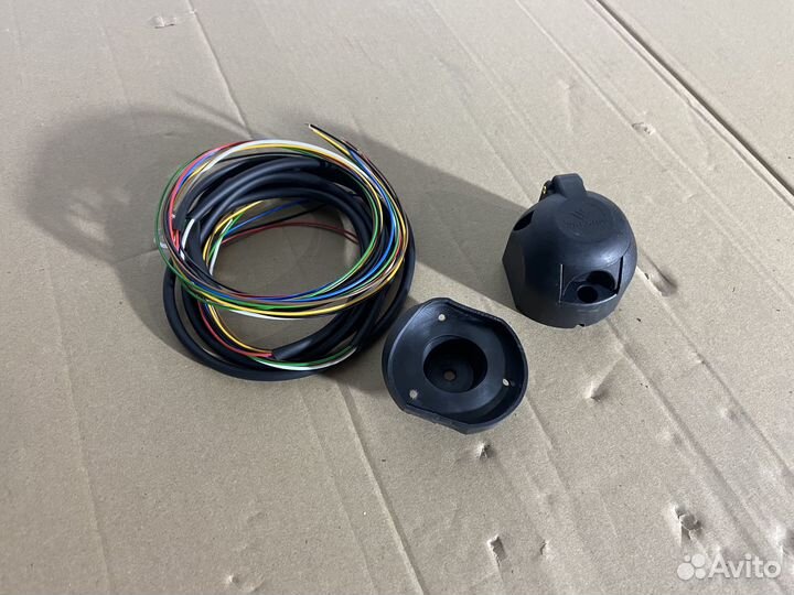 Новый фаркоп Chevrolet Niva LADA Niva Travel