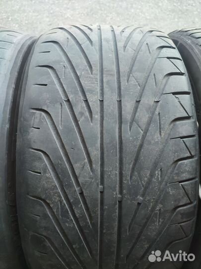 Triangle TR968 245/40 R18 и 265/35 R18 97V