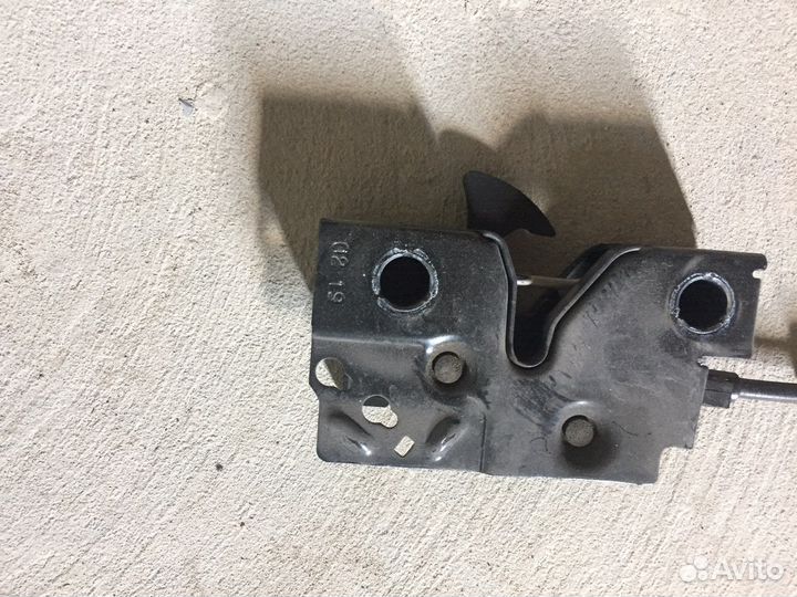 Замок капота Фольксваген поло 5