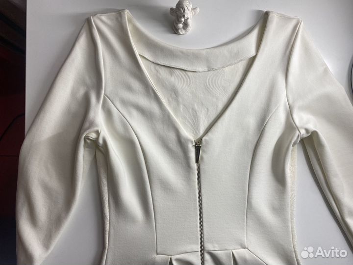 Платье Love republic 44 ванильный белый