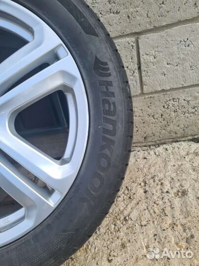 Hankook Ventus V12 Evo2 K120 235/50 R18