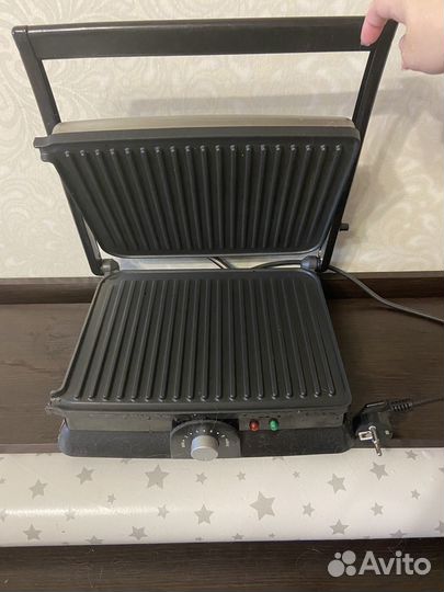 Электрогриль Maxwell