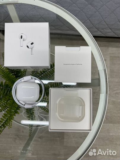 Беспроводные наушники AirPods 3