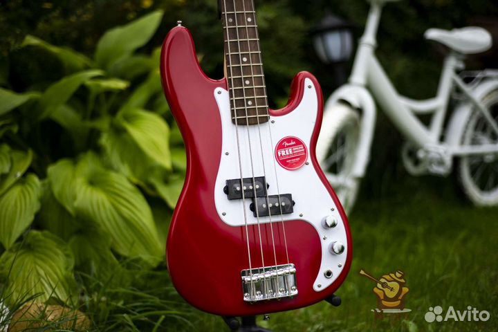 Fender Squier Mini Precision Bass Бас гитара