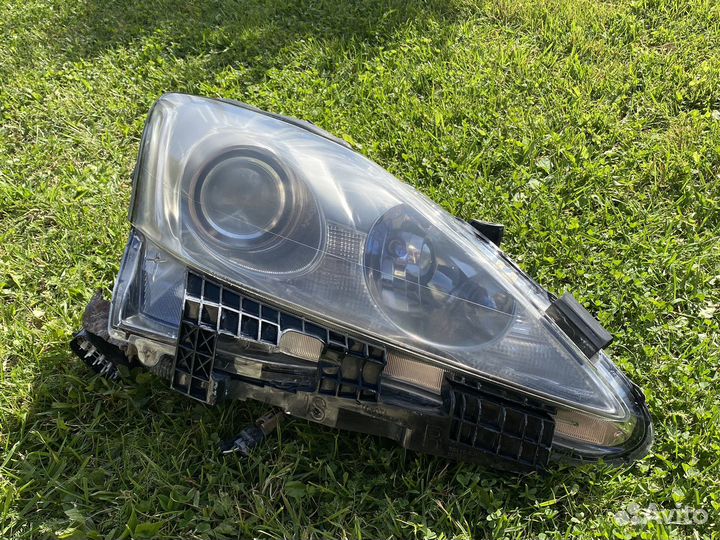 Фары передние lexus is250