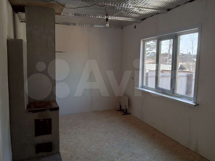 Дом 49 м² на участке 6 сот.